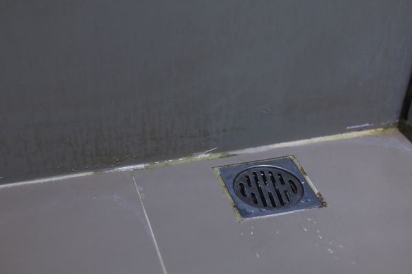 Cost of Bathroom Drain Installation in Lancaster