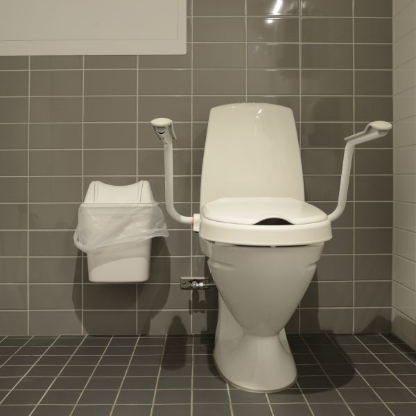 Cost of Commercial Toilet Repair in Lancaster